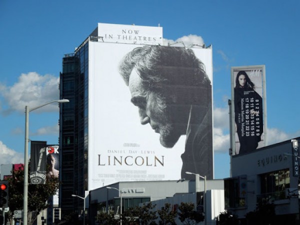 Tìm hiểu qua và lắp biển ngoài trời