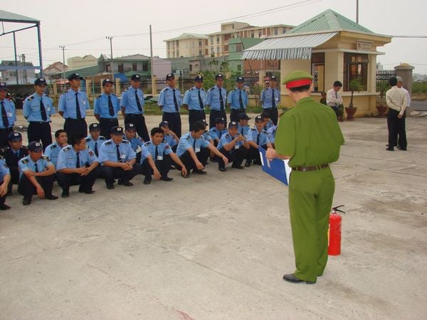 Tổ chức diễn tập phòng cháy chữa cháy tại foster hòa cầm