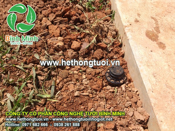 Tưới cảnh quan,hệ thống tưới cảnh quan, hệ thống tưới cây,vòi tưới cây,hệ thống tuới cây tự động