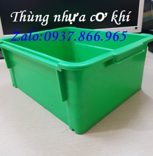 Ứng dụng thùng nhựa A3 trong công nghiệp, thùng nhựa cơ khí A3, thùng nhựa bít