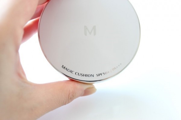 Vì sao cushion cho da dầu Missha M Magic Cushion (NEW EDITION) lại được giới trẻ mê mẩn đến vậy?