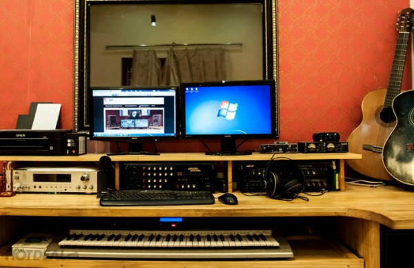 VIETSTAR STUDIO – PHÒNG THU ÂM
