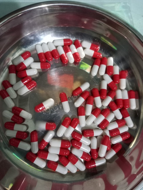 Vỏ nang rỗng màu đỏ trắng, vỏ nhộng, viên nang capsule