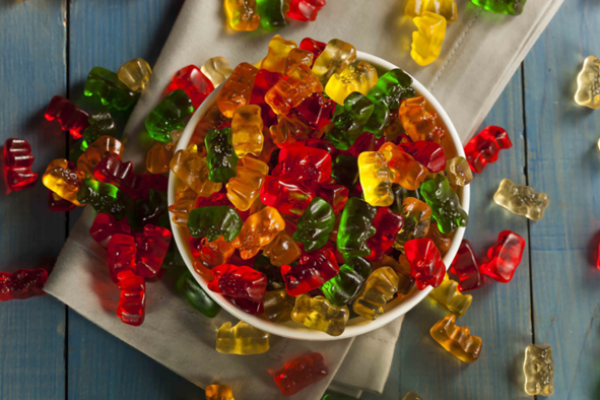 What ingredients are used to make Trisha Yearwood Weight Loss Gummies?