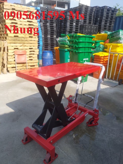 xe nâng mặt bàn giá siêu rẻ Quảng Ngãi Bình Định 0905681595