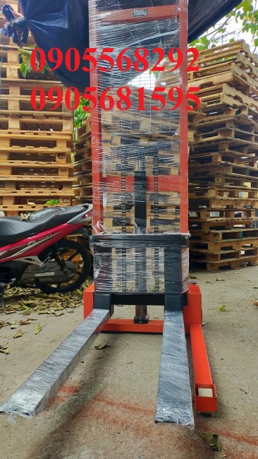 xe nâng tay cao 1 tấn nâng cao 1m6-3m giá siêu rẻ 0905681595